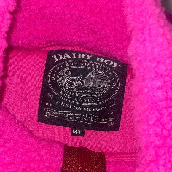Dairy Boy Green Mountain Fleece Highlighter Pink Pullover - Picture 6 of 6
